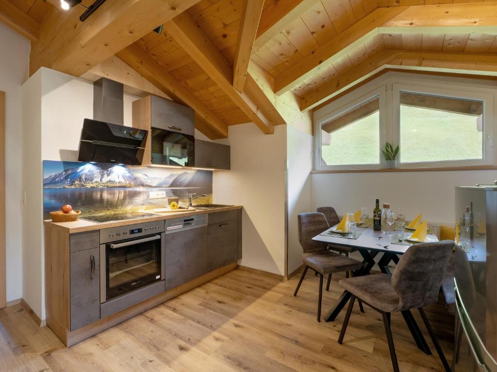 Kuchyň nebo kuchyňský kout v ubytování Appartementhaus Arbiskogelblick
