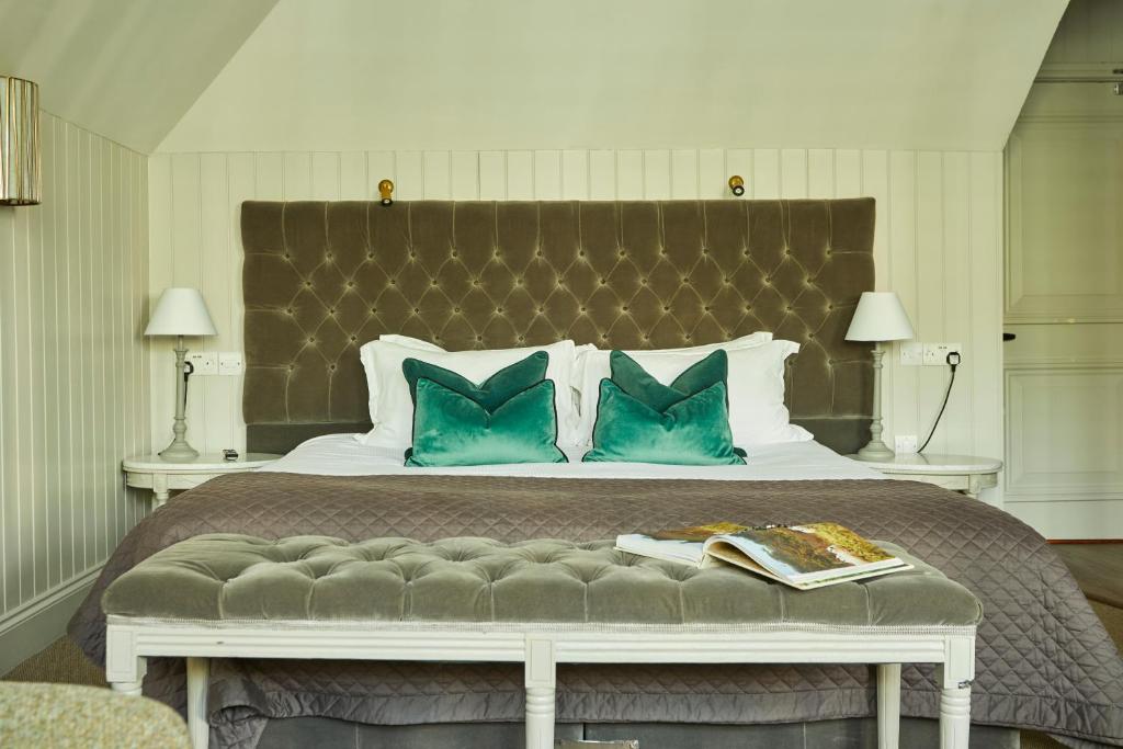 The King's Arms - Deluxe Queen Suite