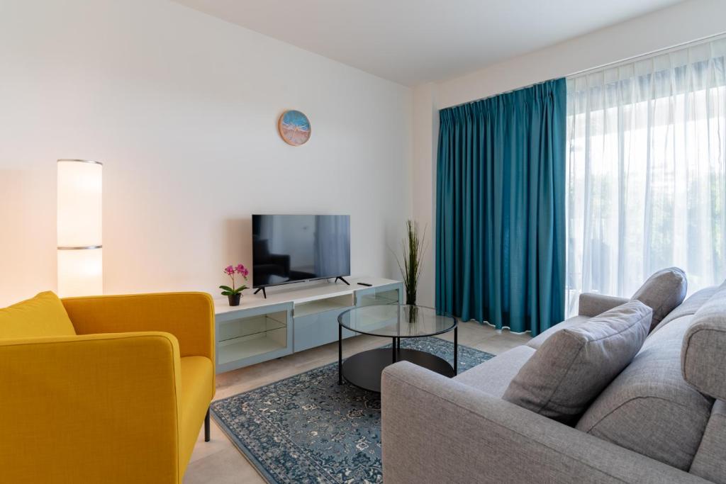 Istumisnurk majutusasutuses Cosy and centrally located apartment in Estepona
