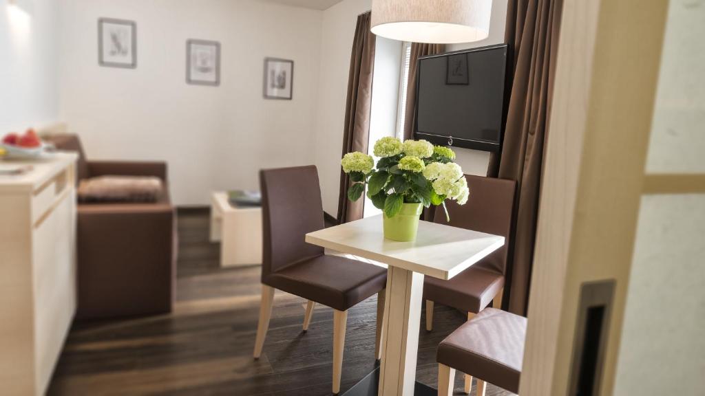 Hotel Bischofhof - Bistro Jasmin - Набор