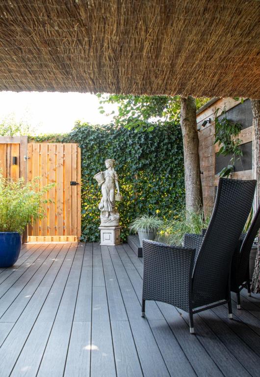 Zahrada ubytování B&B Joli met privé wellness