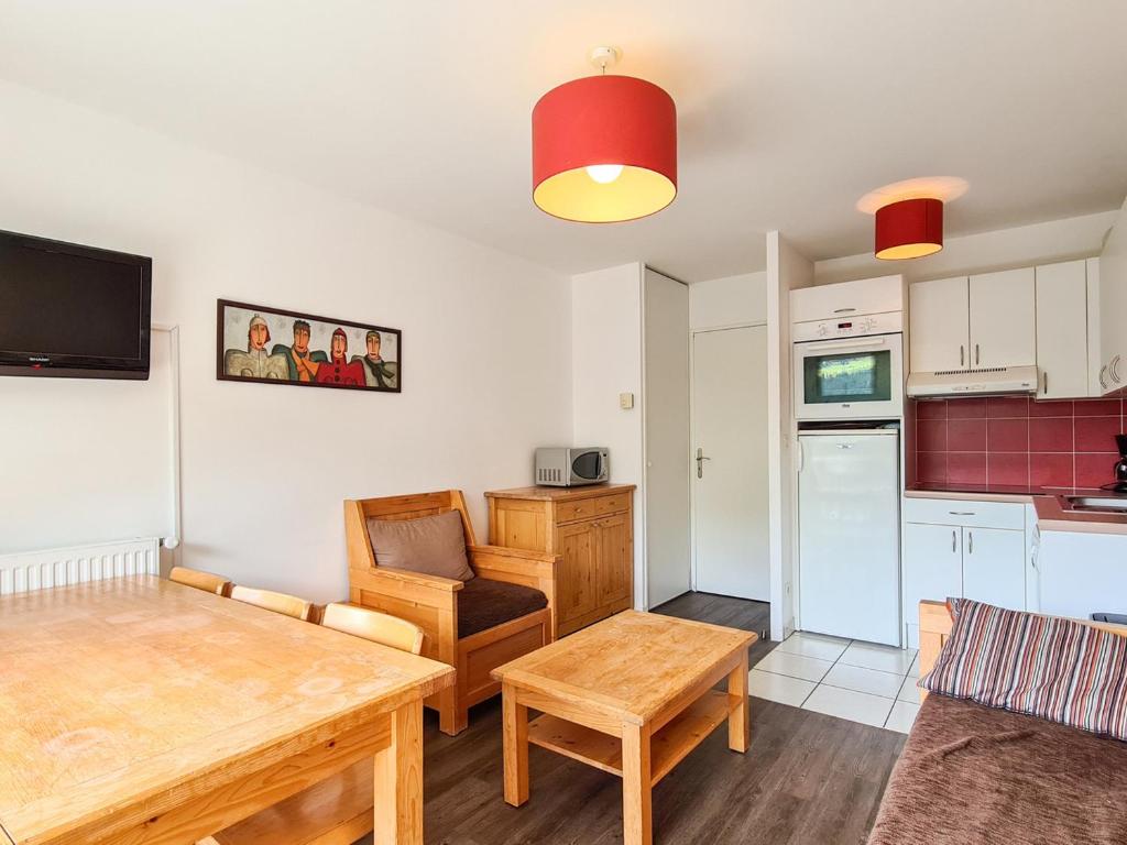 Photo de la galerie de l'établissement Lumineux 2 Pièces avec Cabine à Flaine Forêt · Balcon Sud · Parking Couvert · Proche Pistes - FR-1-425-149, à Flaine