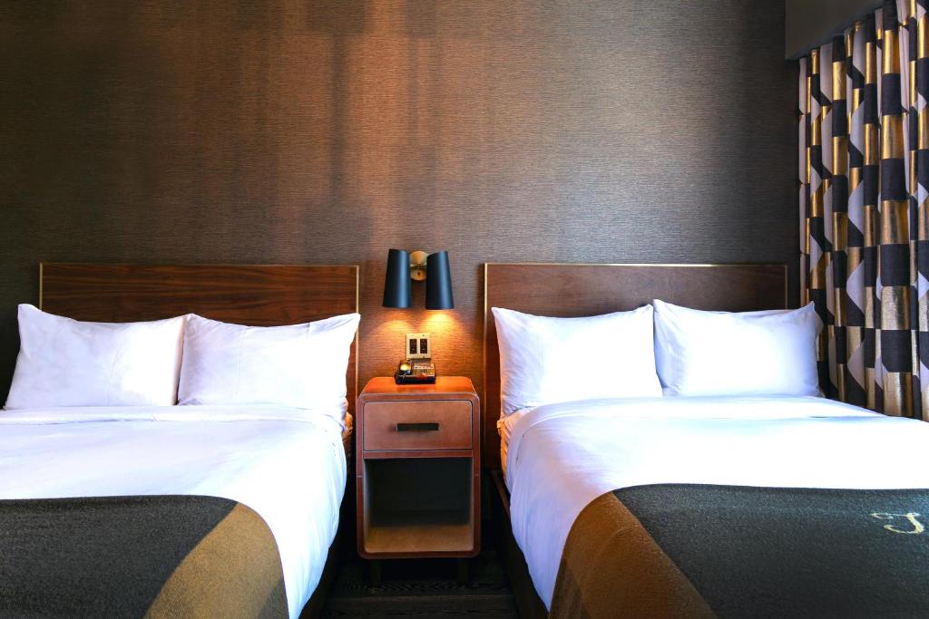 Roxy Hotel New York - Deluxe Double Room With Two Double Beds