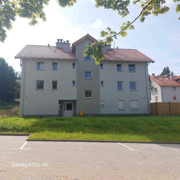 Budova, v ktorej sa apartmán nachádza