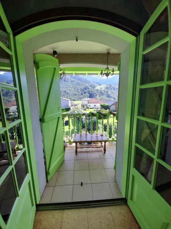 Un balcón o terraza en Ferme Arboucau