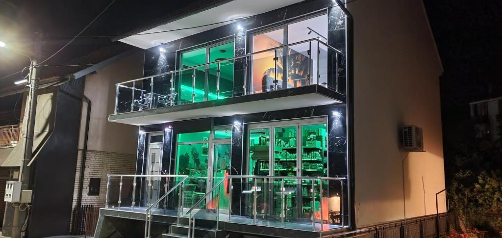 Budova, kde se apartmán nachází