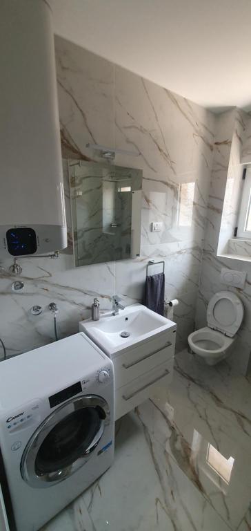 Koupelna v ubytování ITACA apartman Krupanj
