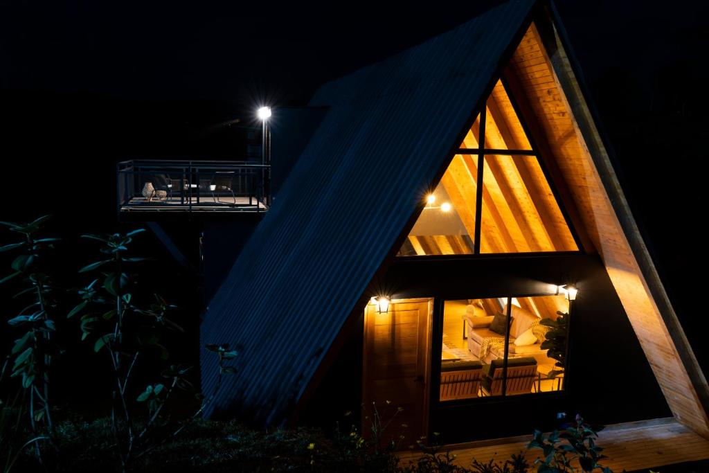 シャレーが所在する建物