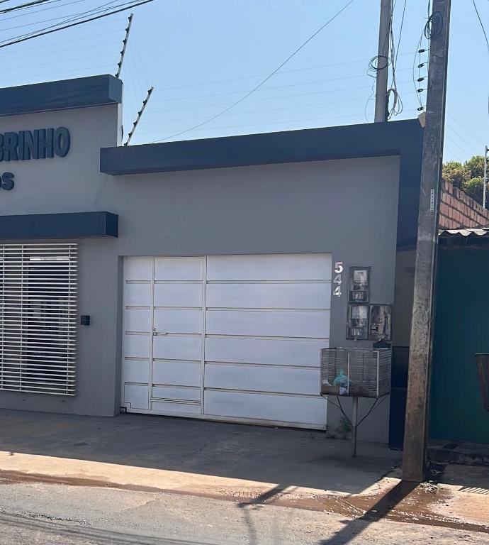 Alugo apartamento mobiliado por diária.