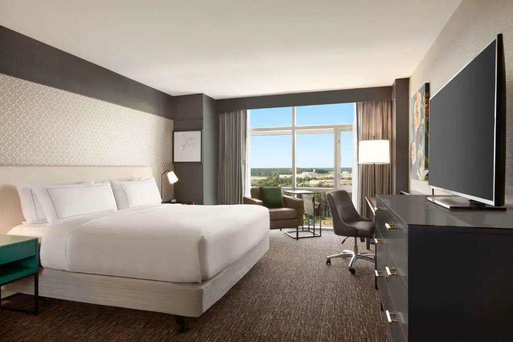 Hilton Baltimore BWI Airport in Glen Burnie
