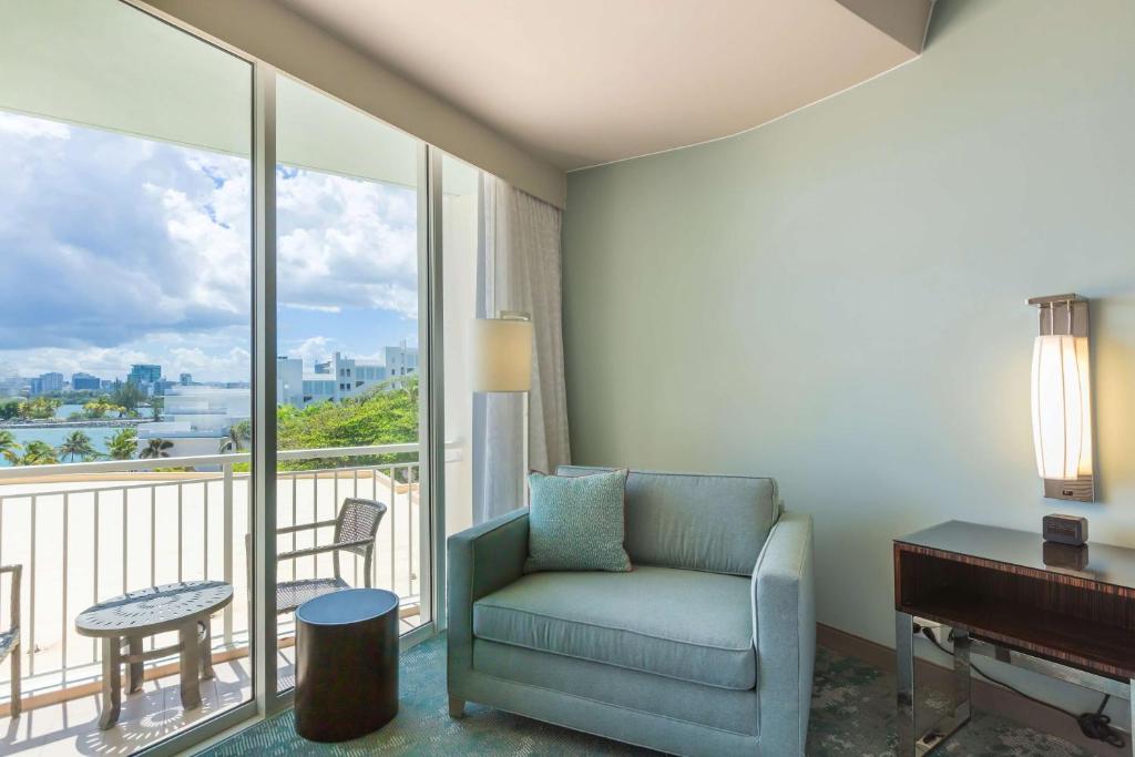 Posezení v ubytování Caribe Hilton