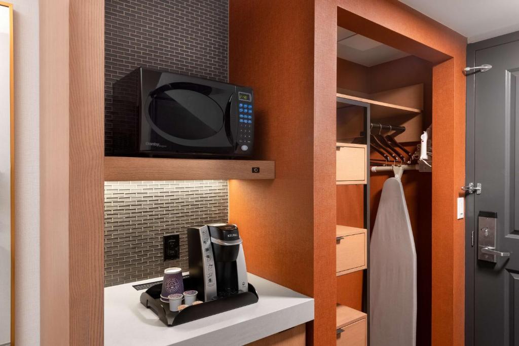 Hilton Garden Inn Toronto Airport - Resim 3