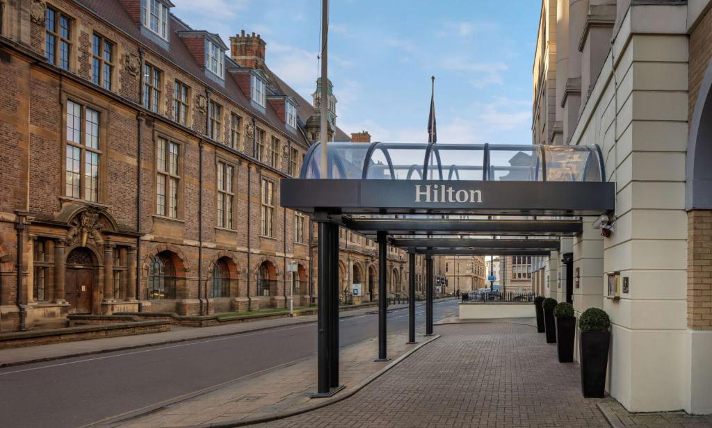 Hilton Cambridge City Centre - Resim 8