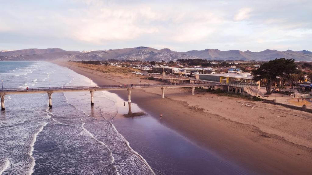 Beachfront Haven - Resim 8