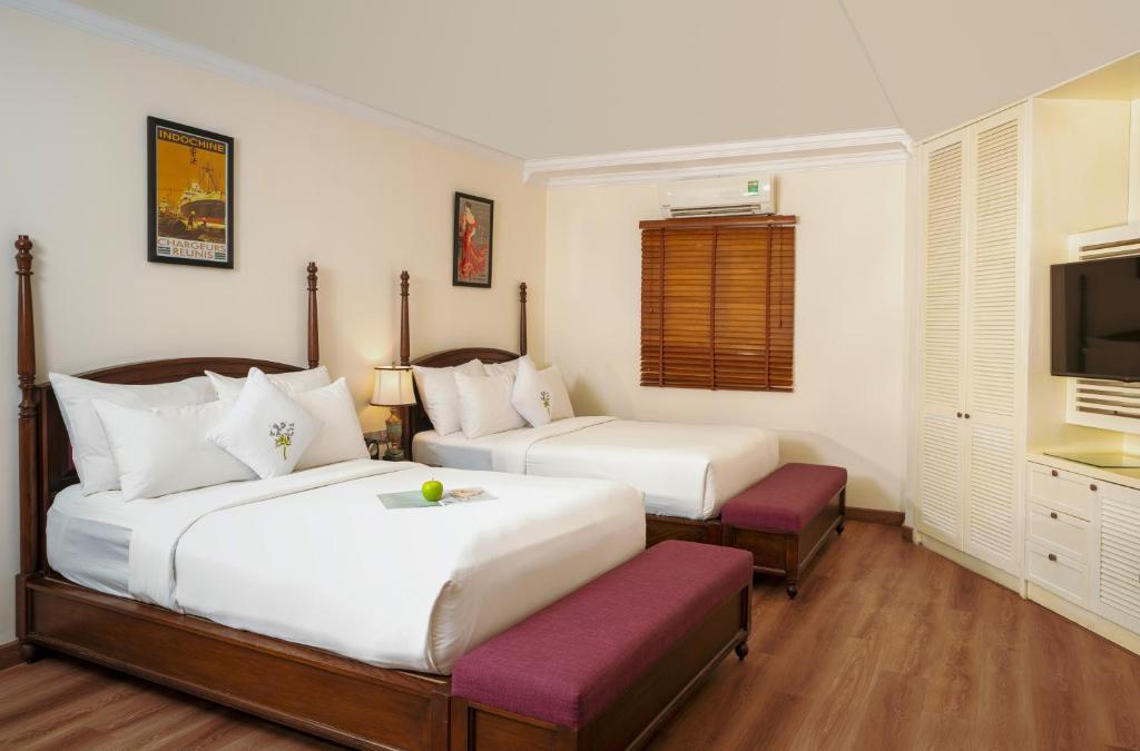 Family Suite with No View - Free One Time Happy Hour