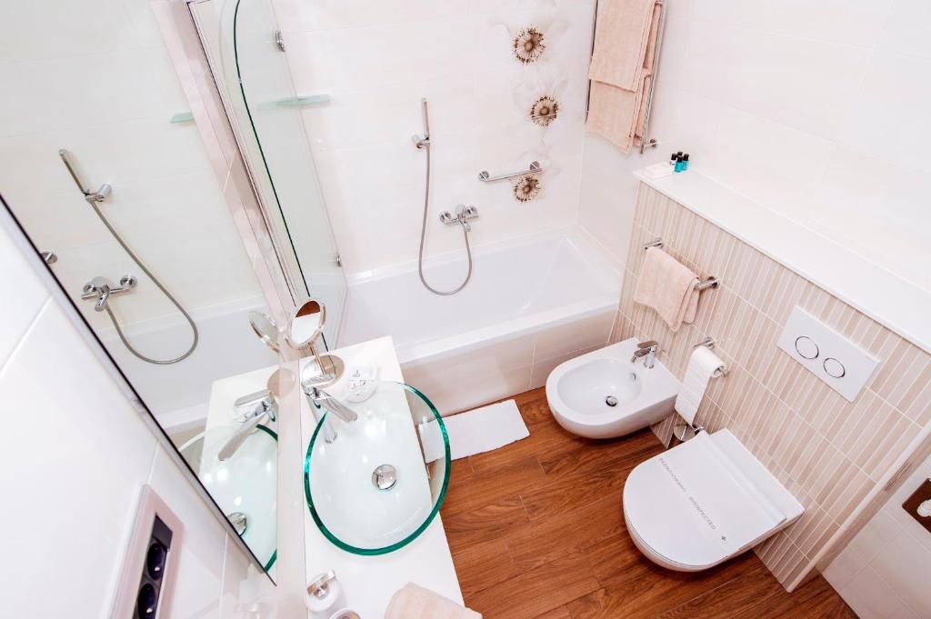 Kúpeľňa v ubytovaní Suites One