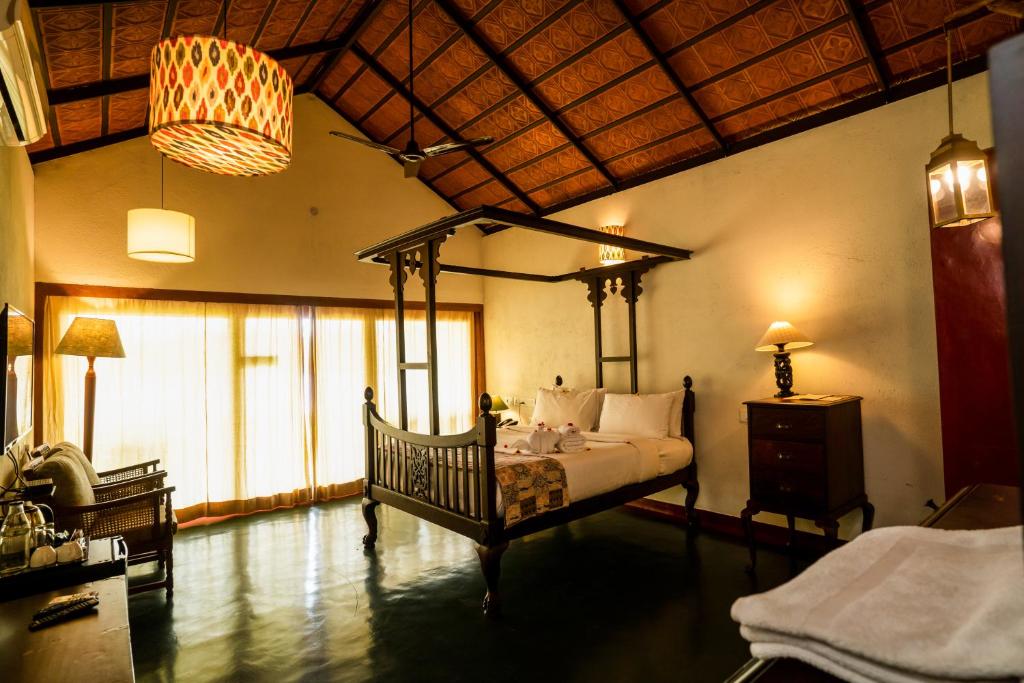 Cranganor History Café & Riverside Château - Deluxe Double O Twin Room Con Vista A La Piscina