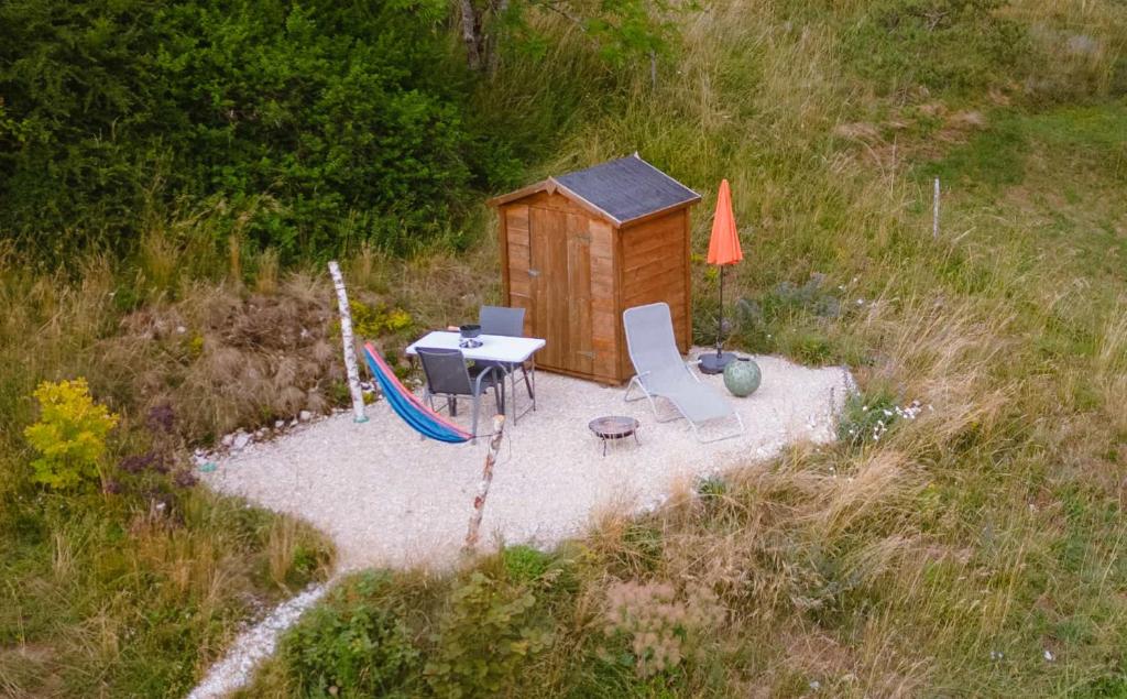 Fotografie z fotogalerie ubytování Tiny de l'Aigle v destinaci Villeret