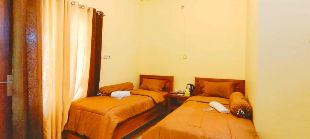FIFAWIND HOTEL - Twin Room With Shared Bathroom