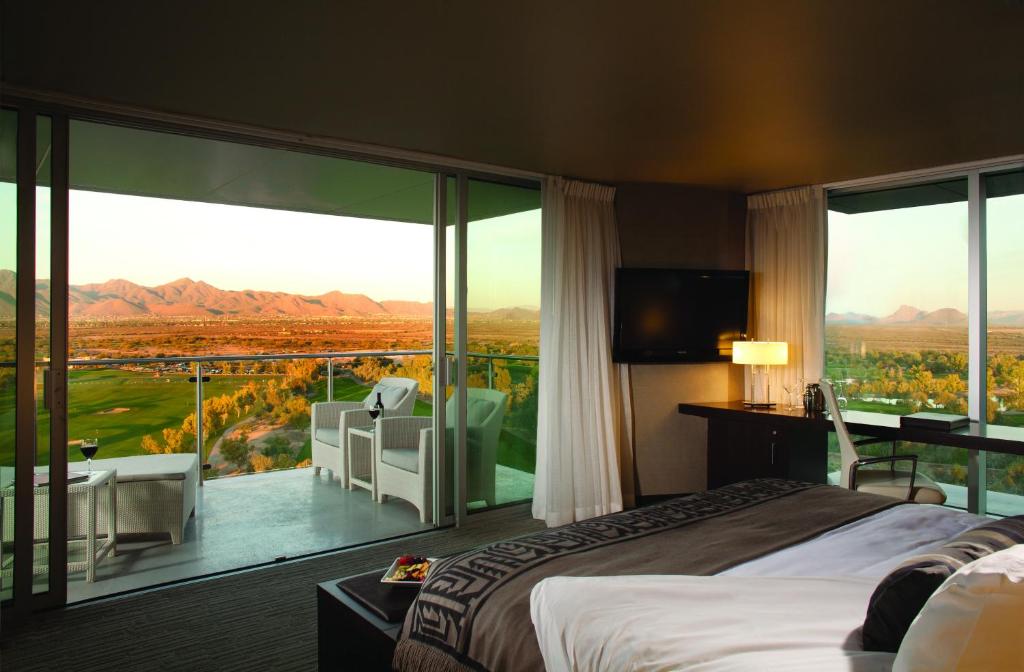 Talking Stick Resort photo