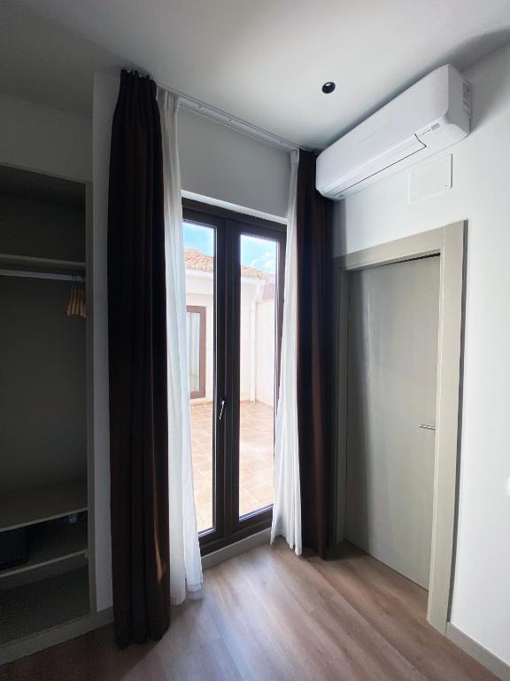 Hotel BESTPRICE Valencia - Resim 27