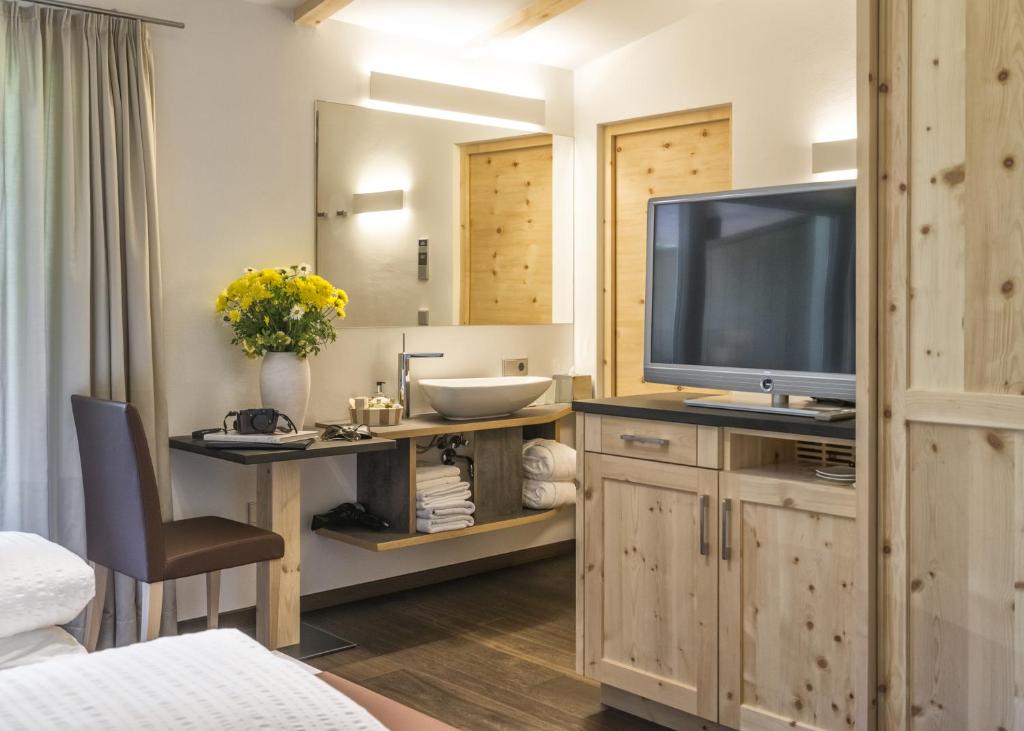 Hotel Bischofhof - Bistro Jasmin - Верхний двухместный номер