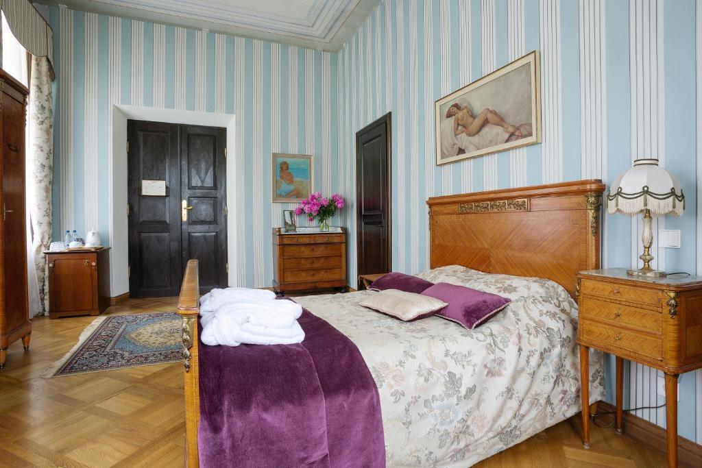 Burbiskio dvaras - Deluxe Vierbettzimmer