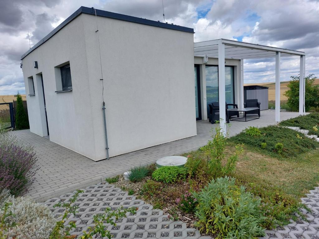 Hoone, kus puhkemaja asub