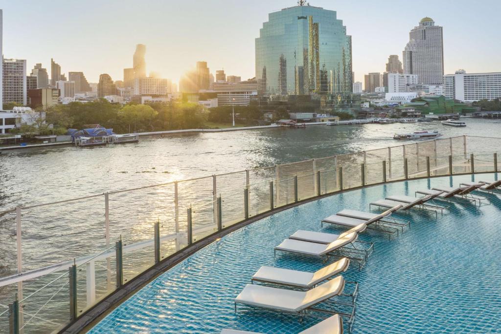 Millenium Hilton Bangkok