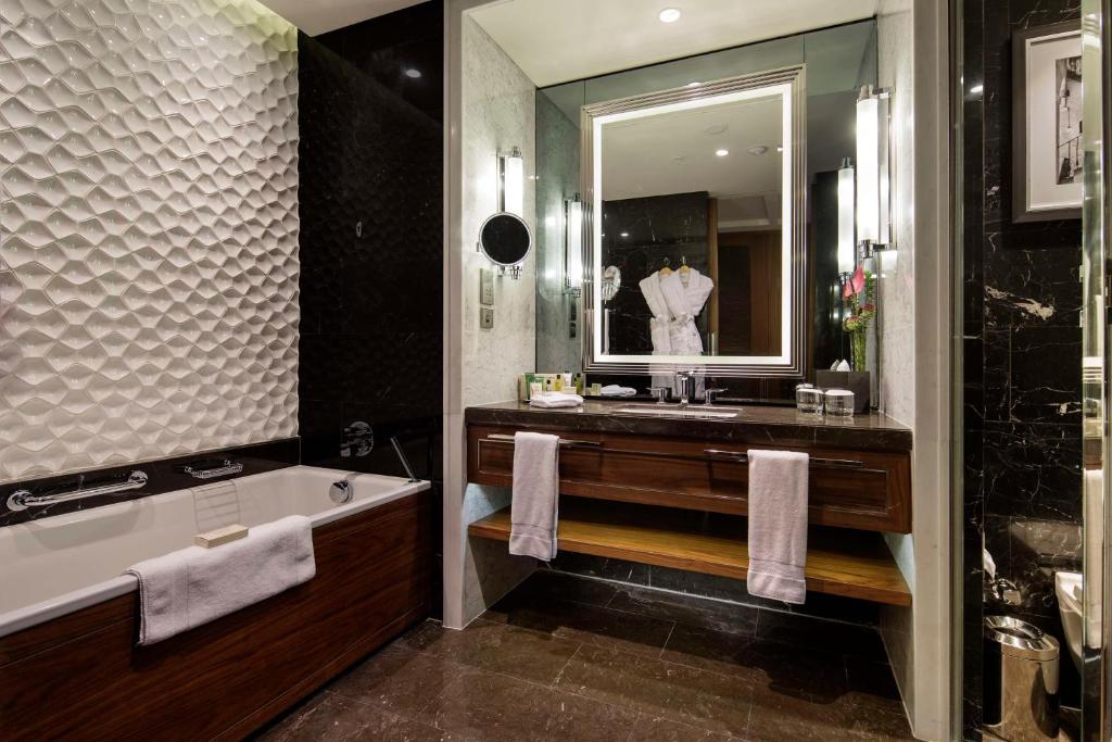 Hilton Istanbul Bomonti - 4