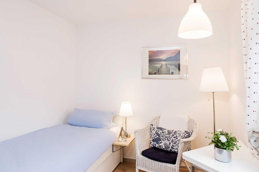 Gaestehaus Schaefersruh - Single Room With Balcony