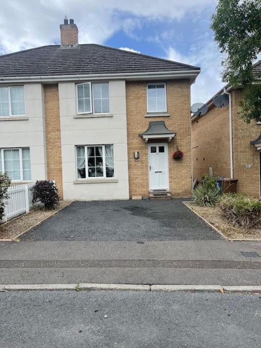 Mayfield square, Belfast (updated prices 2024)