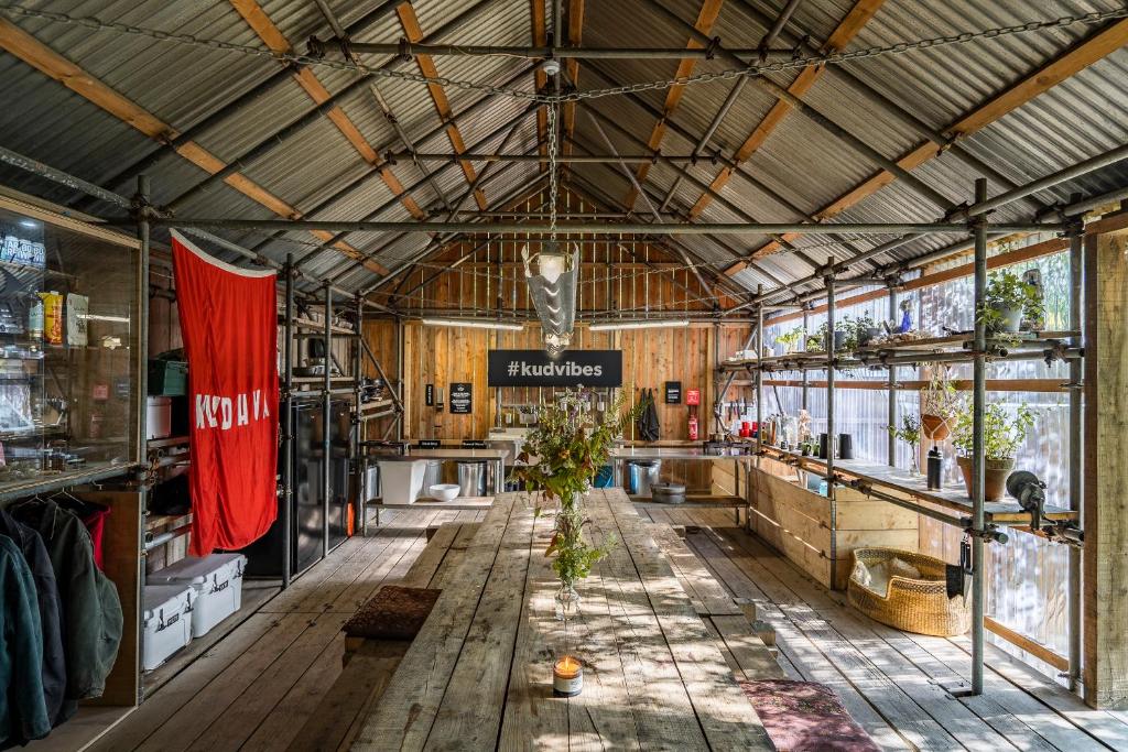 Gambar di galeri bagi K4 Kudhva Treehouse Cabin with sea view di Treknow