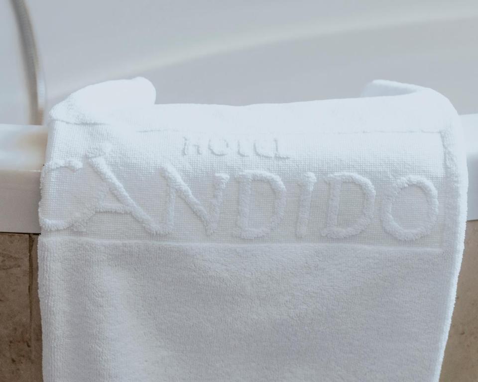 Candido Hotel 2*