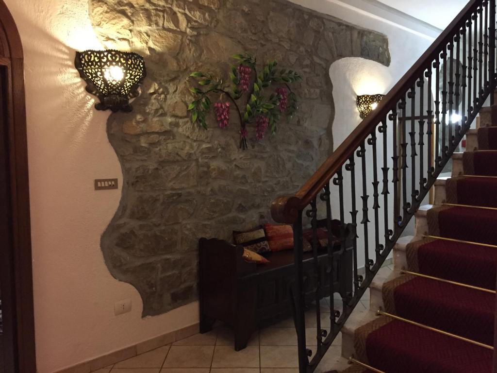 Fotografie z fotogalerie ubytování Albergo Elisa v destinaci Comano