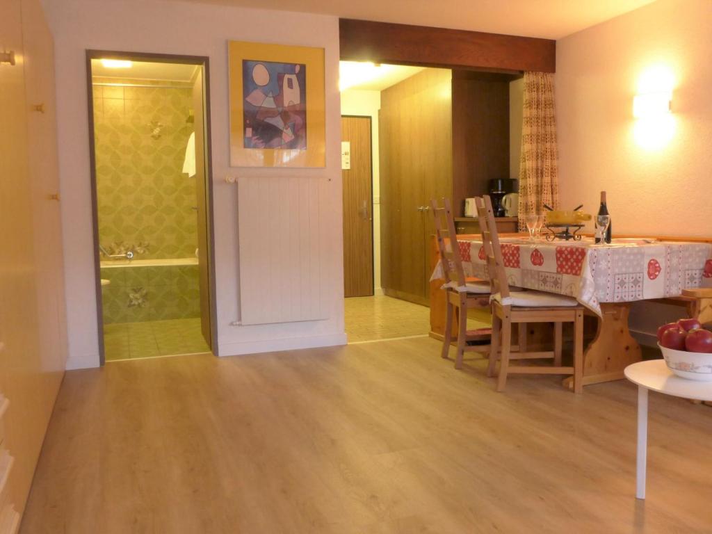 Fotografie z fotogalerie ubytování Apartment Pasadena-2 by Interhome v destinaci Zermatt
