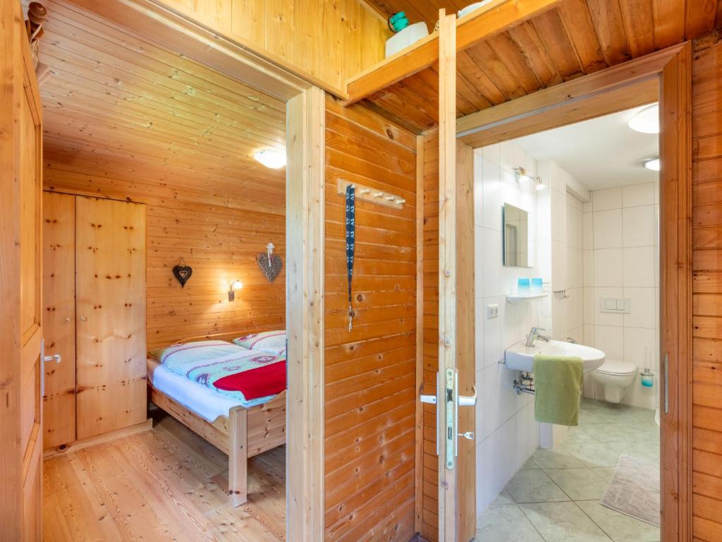 Kúpeľňa v ubytovaní Holiday Home Weissmann by Interhome
