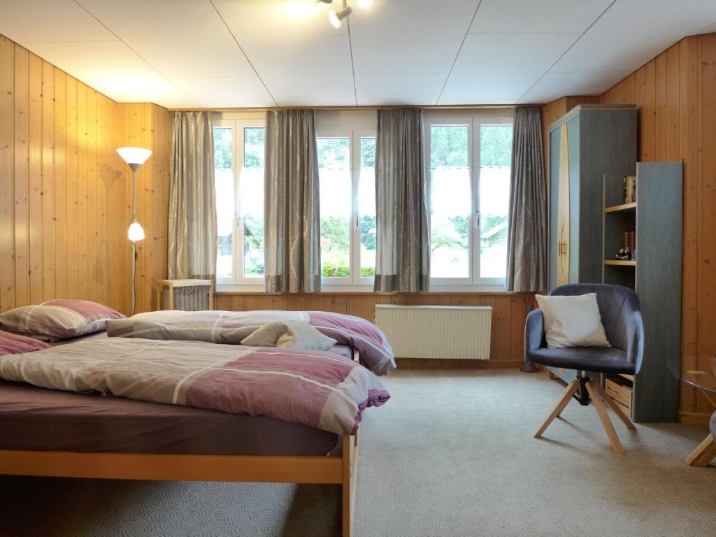 Postel nebo postele na pokoji v ubytování Apartment Rösli by Interhome