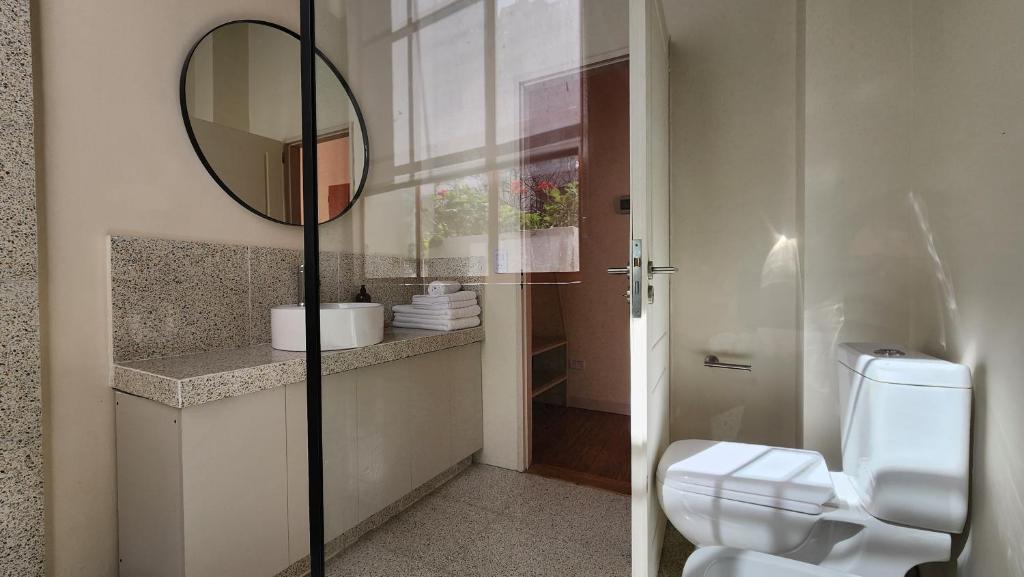 Koupelna v ubytování Casa Par Grand Suites