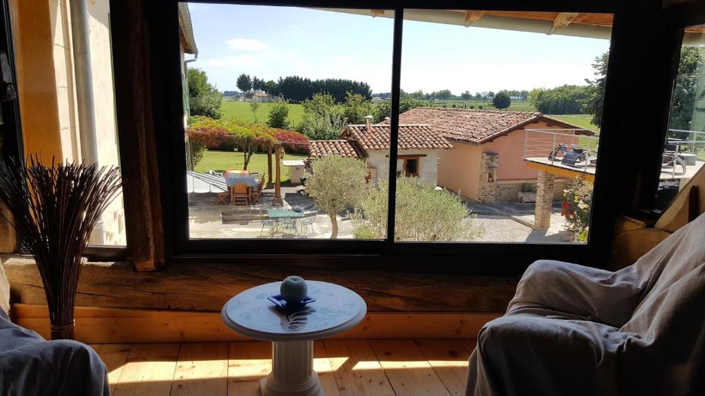 Fotografia z galérie ubytovania Ferme rénovée - lieu de charme et de détente v destinácii Ponlat-Taillebourg