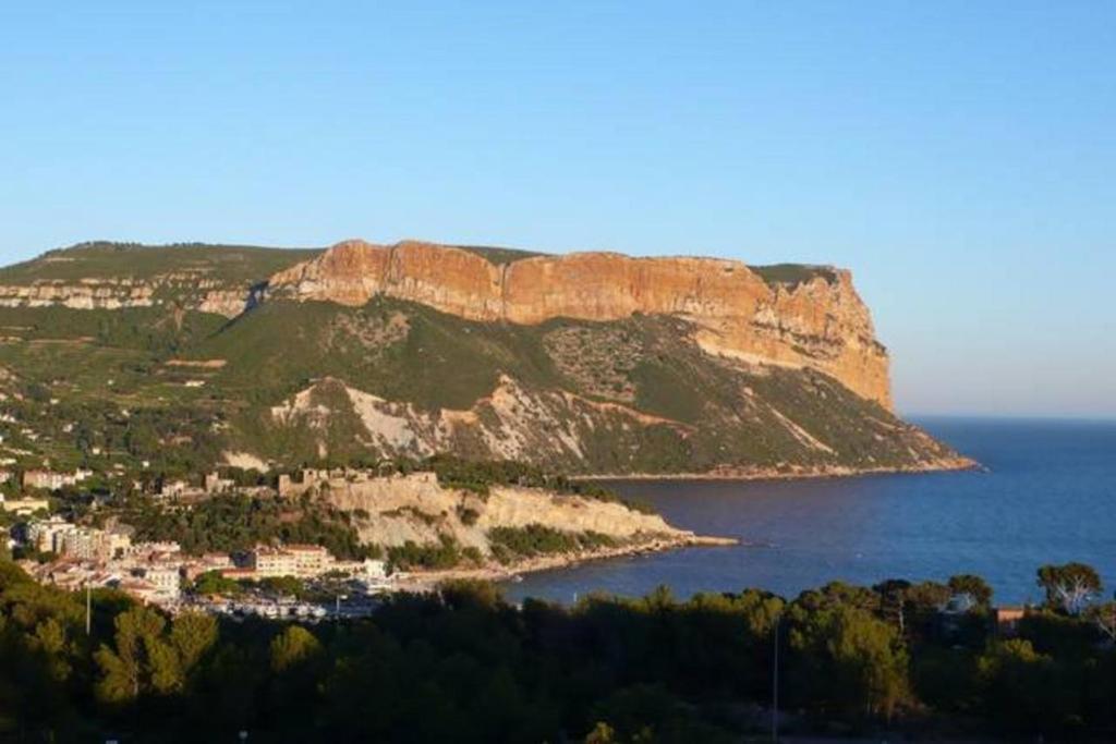 Superbe vue Cassis Terres marines
