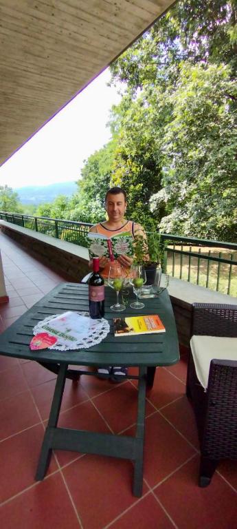 Balkón nebo terasa v ubytování LUKAS HOME CON IL CUORE Appartamento 3 camere al piano terra e appartamento 1 camera in taverna