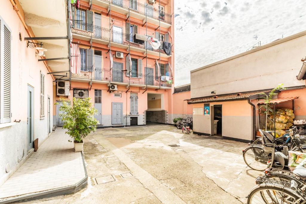 Budynek, w którym mieści się apartament