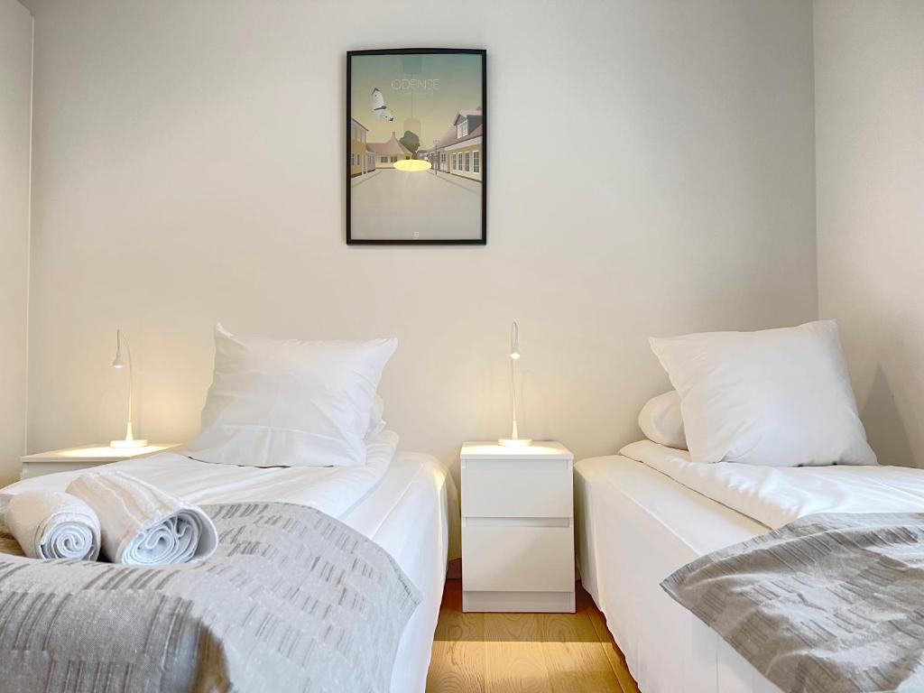 Fotografie z fotogalerie ubytování Cozy New Apartment In Popular Area In Alliancevej 8A v Kodani