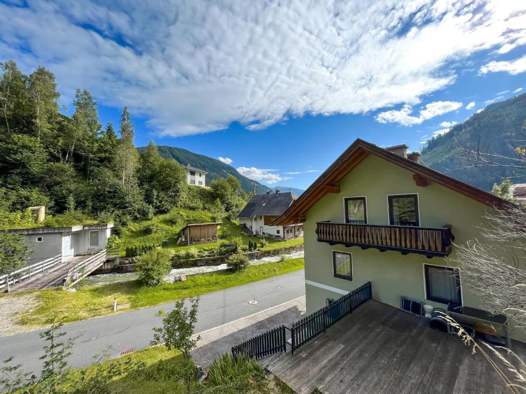 Φυσικό τοπίο κοντά σε αυτή η παραθεριστική κατοικία