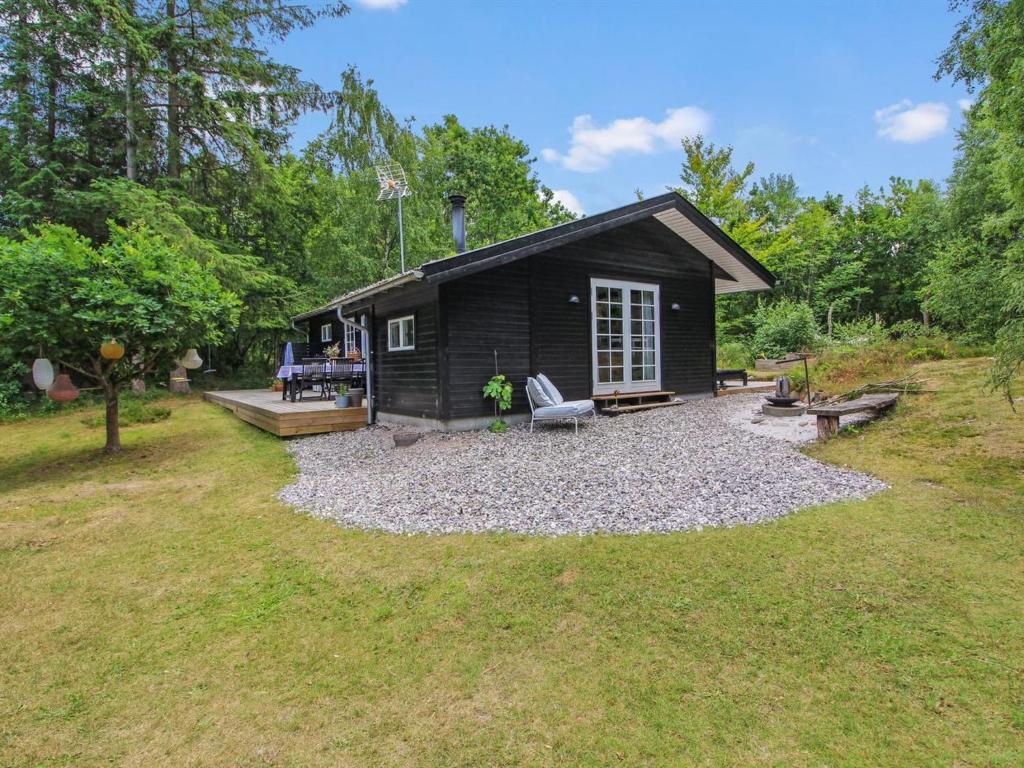 Zahrada ubytování Holiday Home Øllegård - 250m from the sea by Interhome