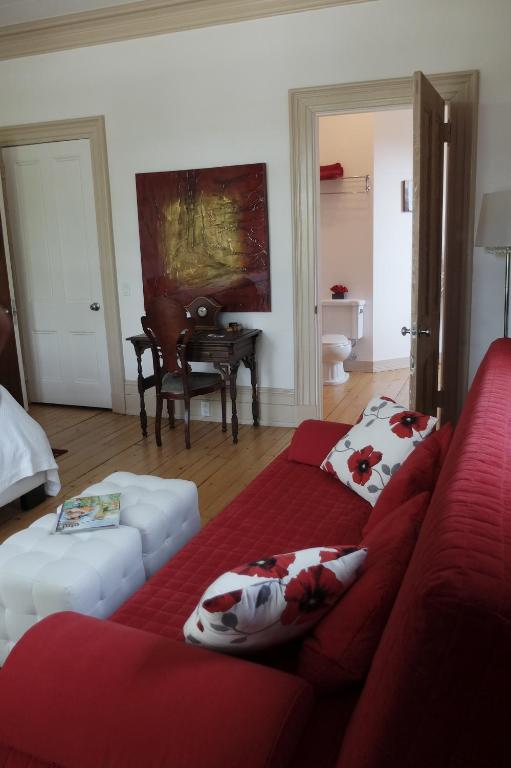Posezení v ubytování Île de Garde B&B