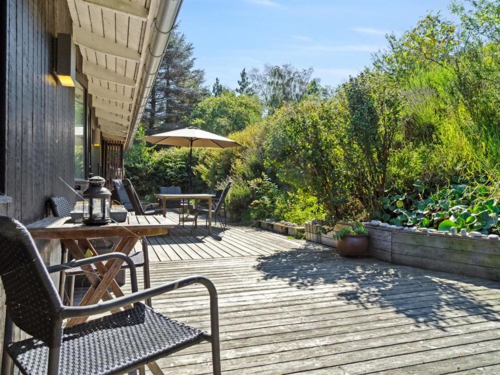 Zahrada ubytování Holiday Home Henryk - 350m from the sea by Interhome