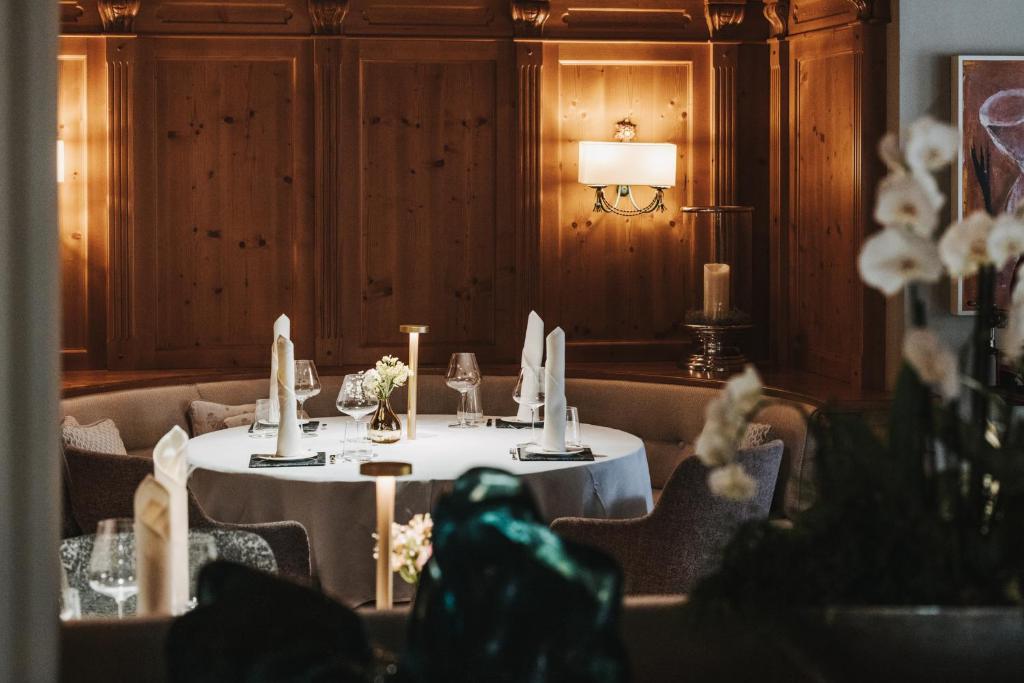 Nápoje v ubytování Hotel Arlberg Lech