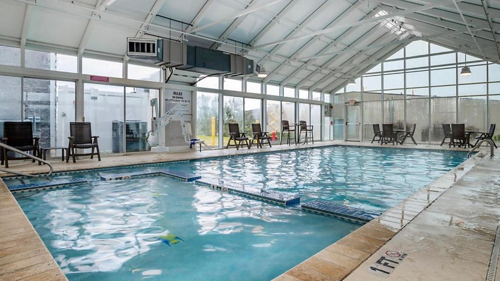 Bazén v ubytování Bluegreen Vacations Suites at Hershey nebo v jeho okolí